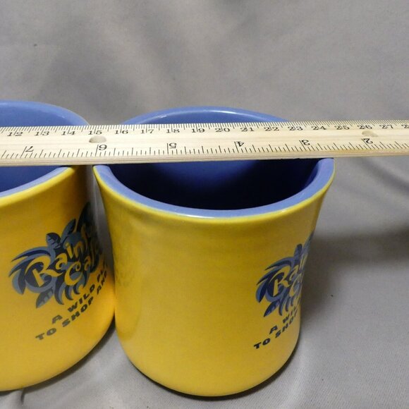 Rainforest Cafe A Wild Place to Shop and Eat Yellow and Blue 2 Coffee Mugs Heavy - Picture 9 of 12